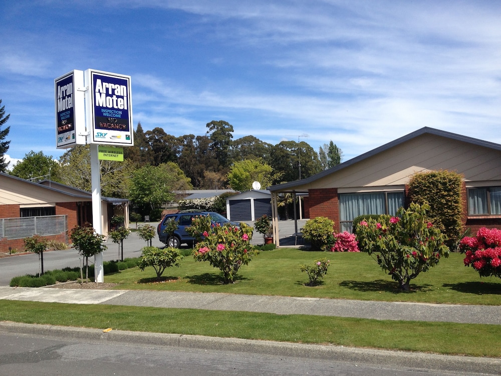 Arran Motel 73/78