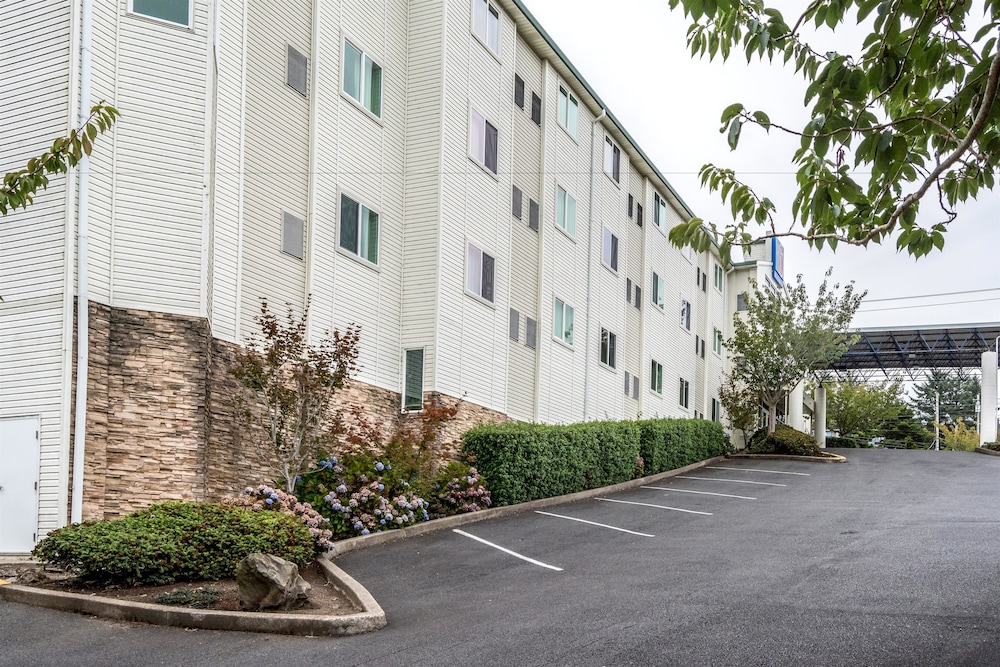 Motel6 Lincoln City, OR secondary