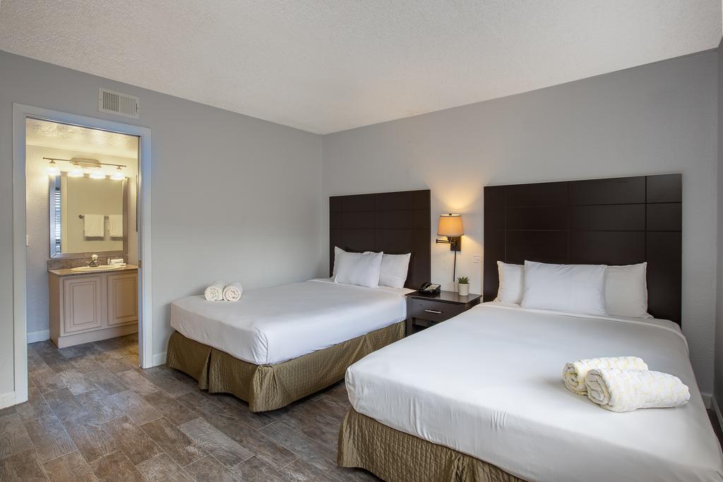 Suite, 2 Double Beds