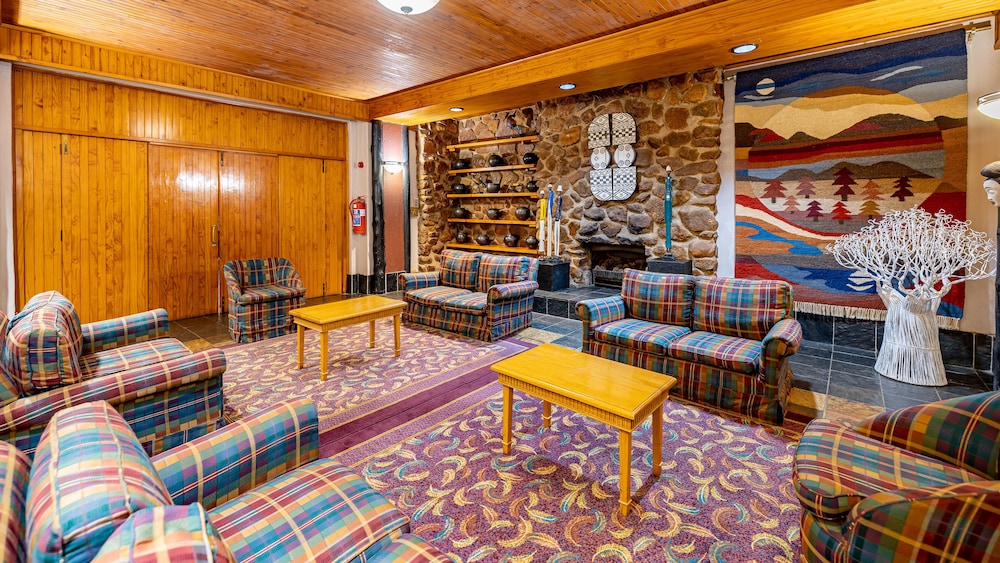 Pine Lake Inn 23/50