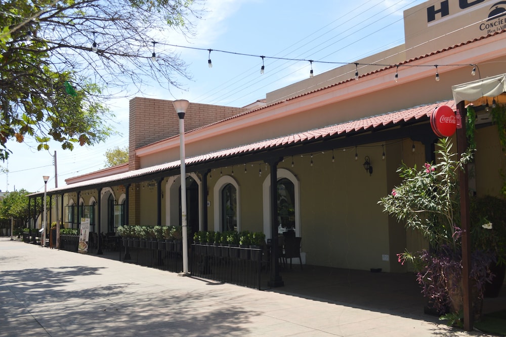 CONCIERGE PLAZA LA VILLA 10/61