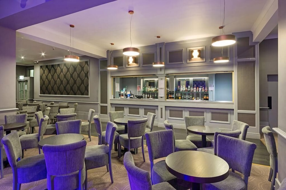 Royal Hotel Whitby 51/61