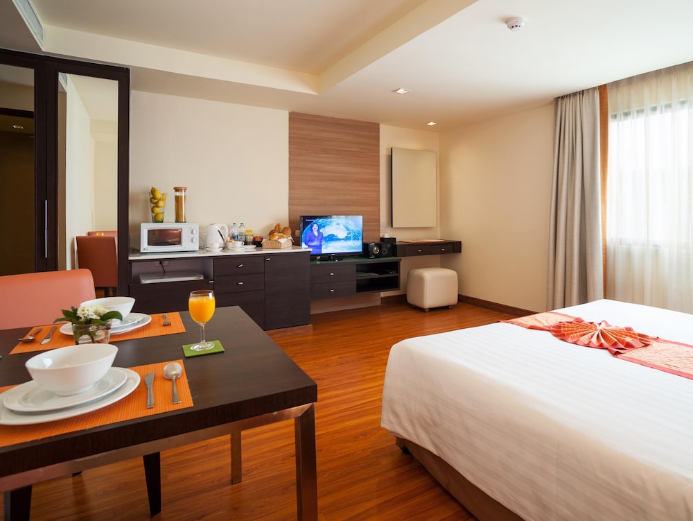 ASPEN SUITES HOTEL SUKHUMVIT 2 BANGKOK 20/65