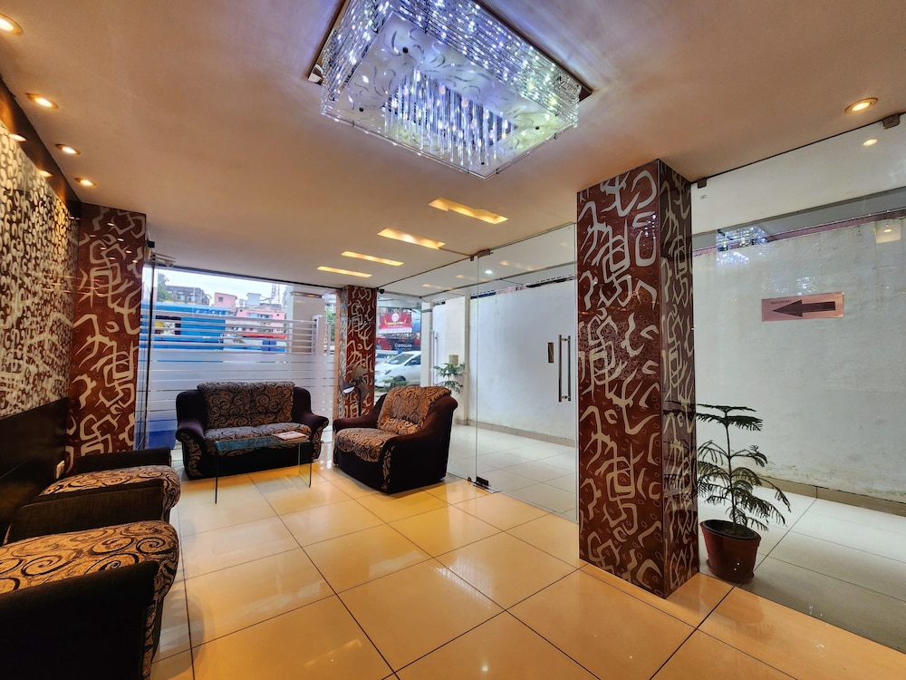 Hotel Lee International 12/47
