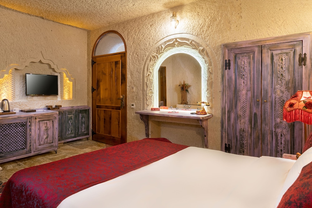 Acer Cave Hotel 15/67