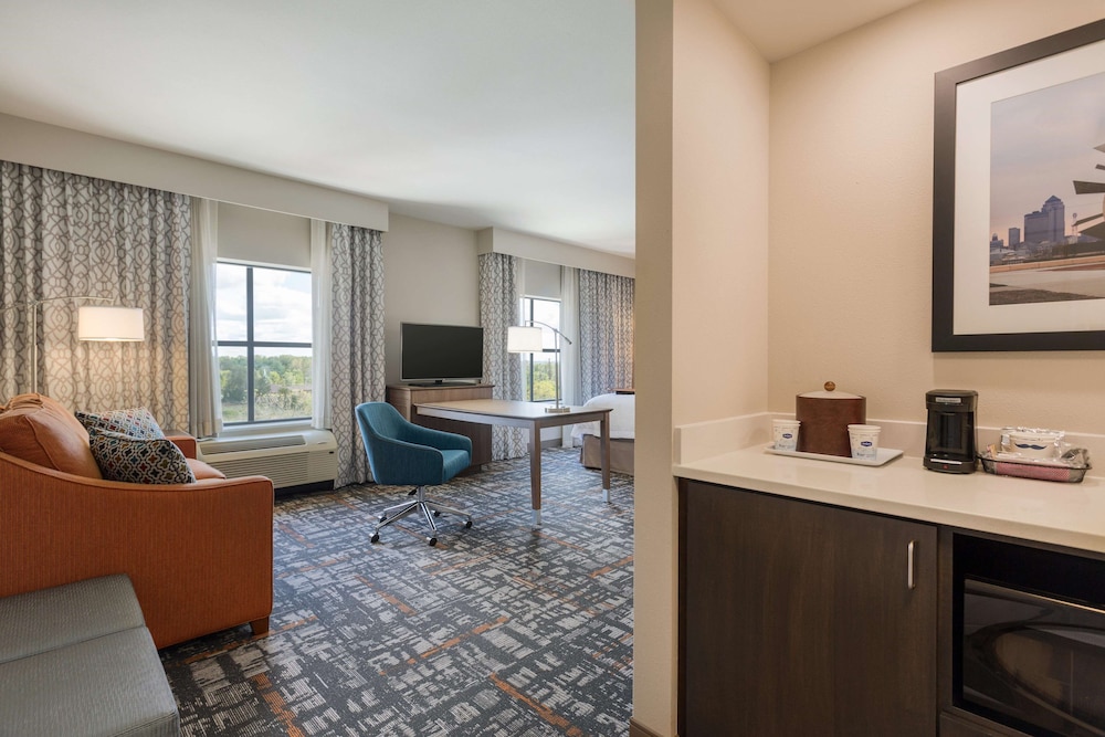 Hampton Inn Suites West Des Moines Sw Mall Area Ia 22/41