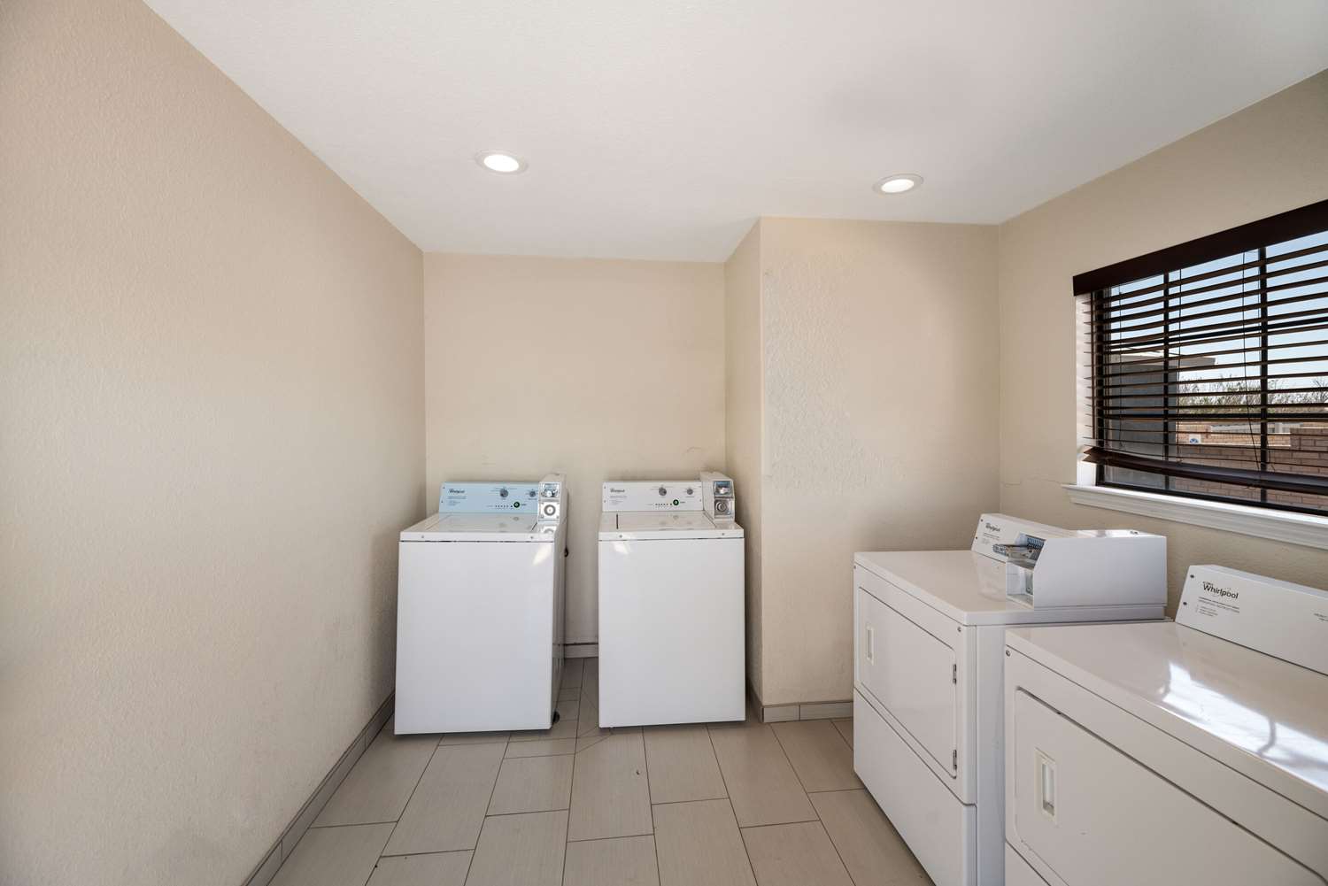 Quality Inn Fort Stockton TX 24/24