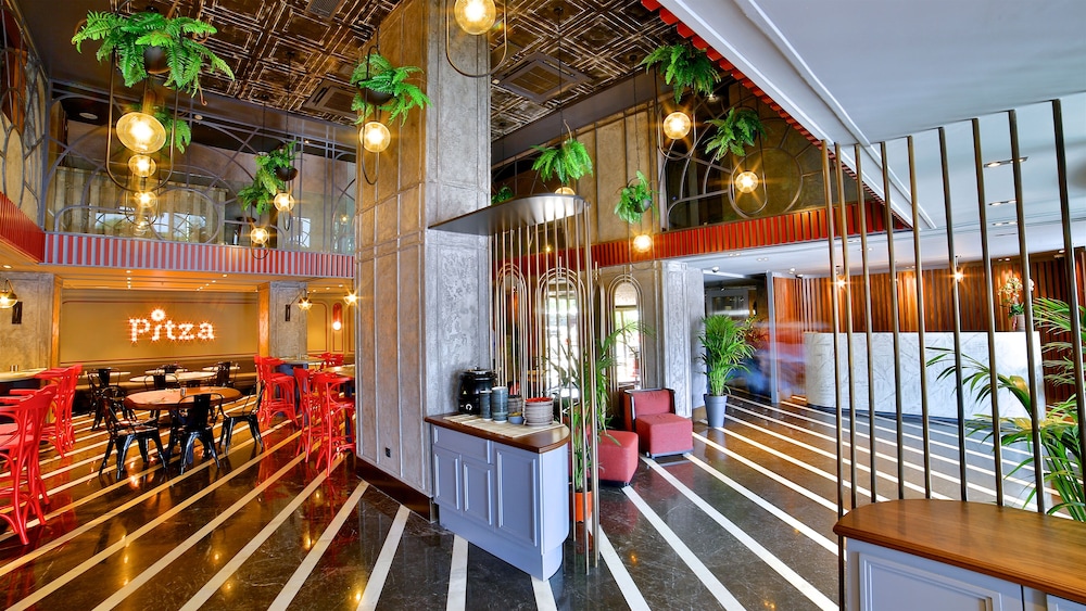 Zimmer Bosphorus Hotel 45/57