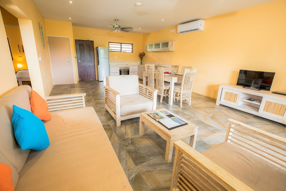 Nasama Resort 35/68