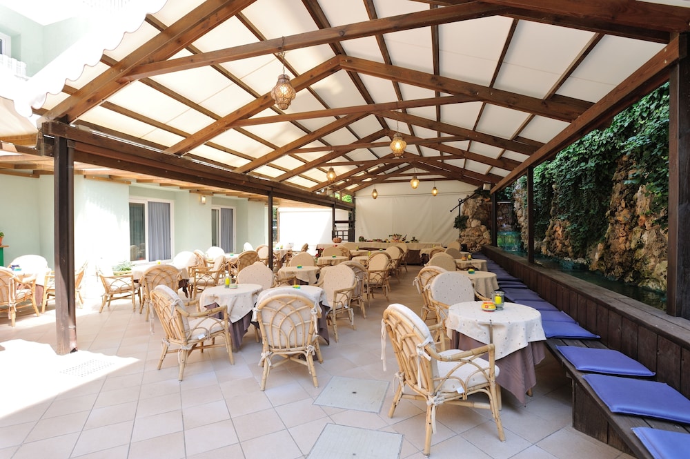 Hotel Salus 36/46