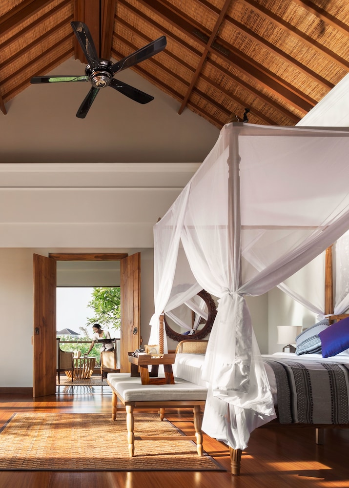 THE SHANTI RESIDENCE AND RESORT 27/66