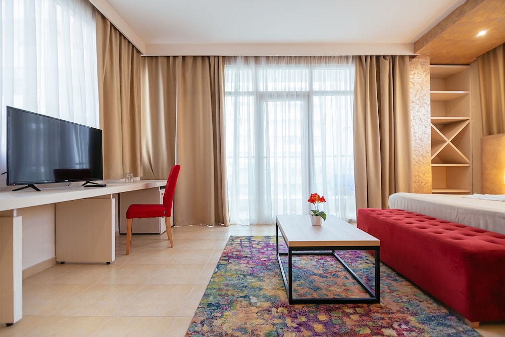 Hotel Horizont 52/62