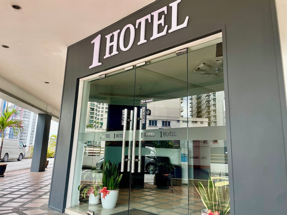1 HOTEL KUCHAI LAMA 7/49