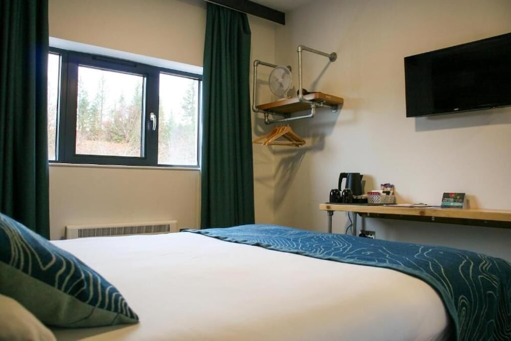 ROOM, DOUBLE BED, MOUNTAIN VIEW