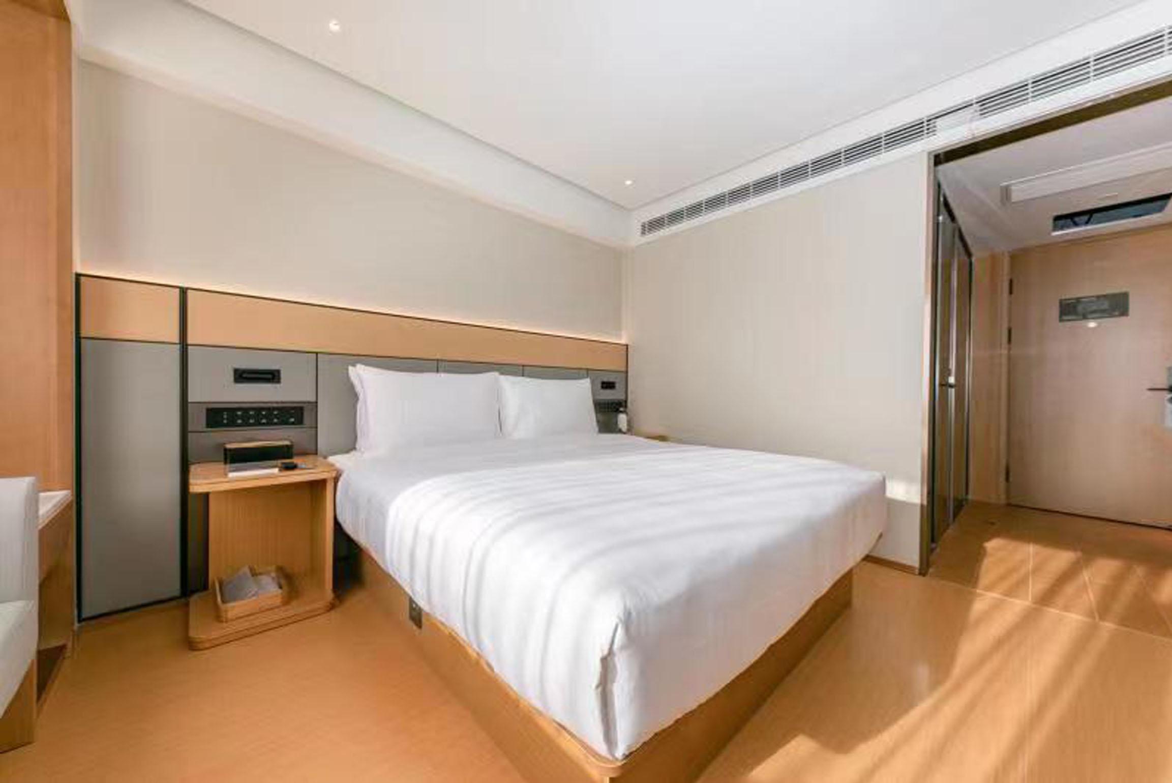 Ji Hotel (Shanghai Yan'an Road) 14/31