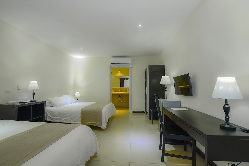 Hotel Luisiana 36/68