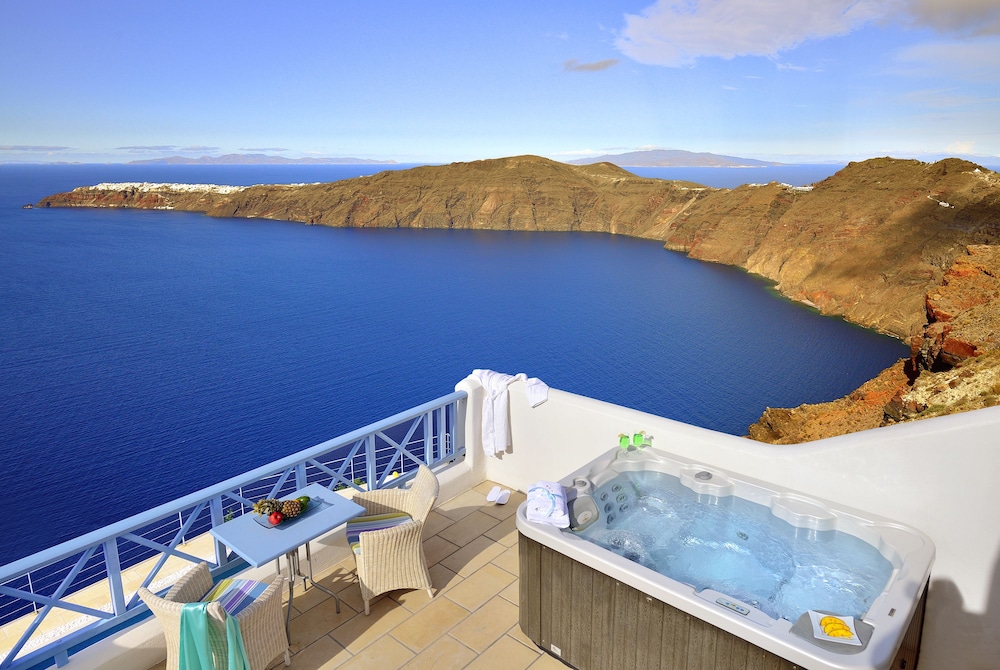 Absolute Bliss Imerovigli Suites 2/63