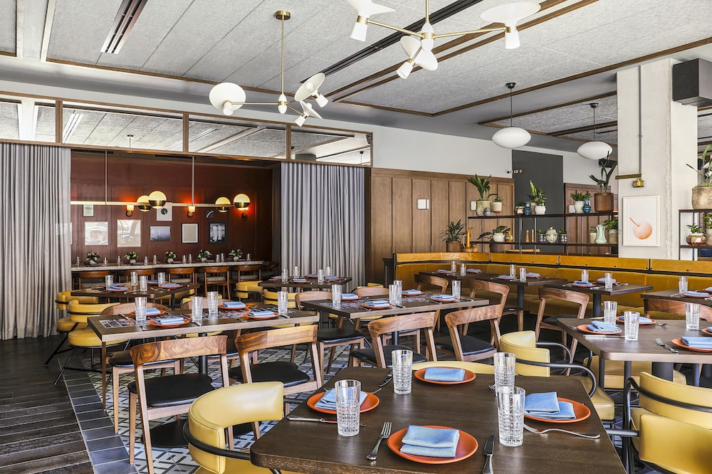The Hoxton Chicago 43/67
