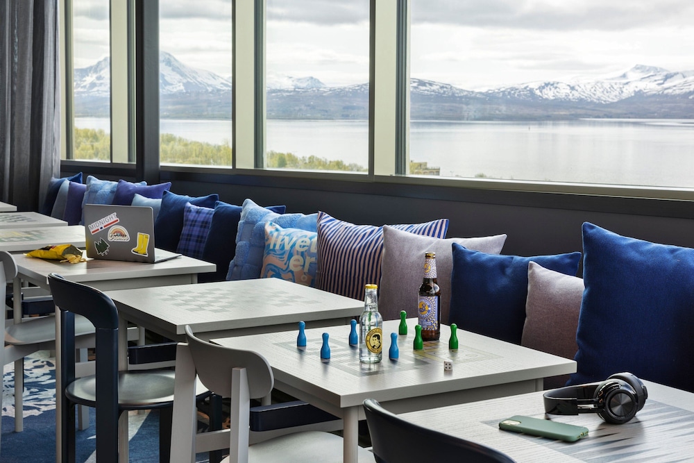 Moxy Tromso 34/48