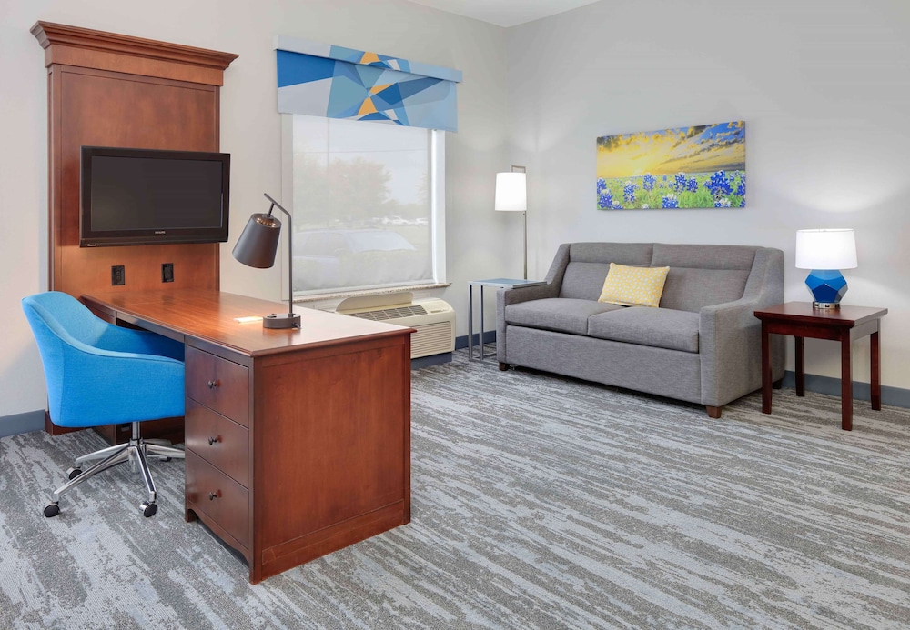 Hampton Inn Suites Dallas Arlington South 44/50