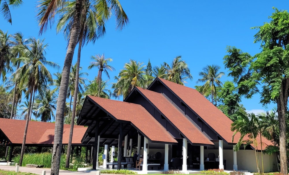 Wyndham Hua Hin Pranburi Resort and Villas 37/50