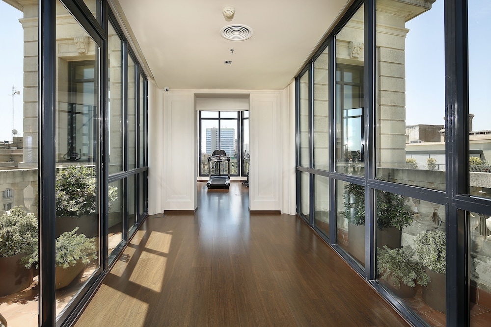 WILSON BOUTIQUE HOTEL 40/64