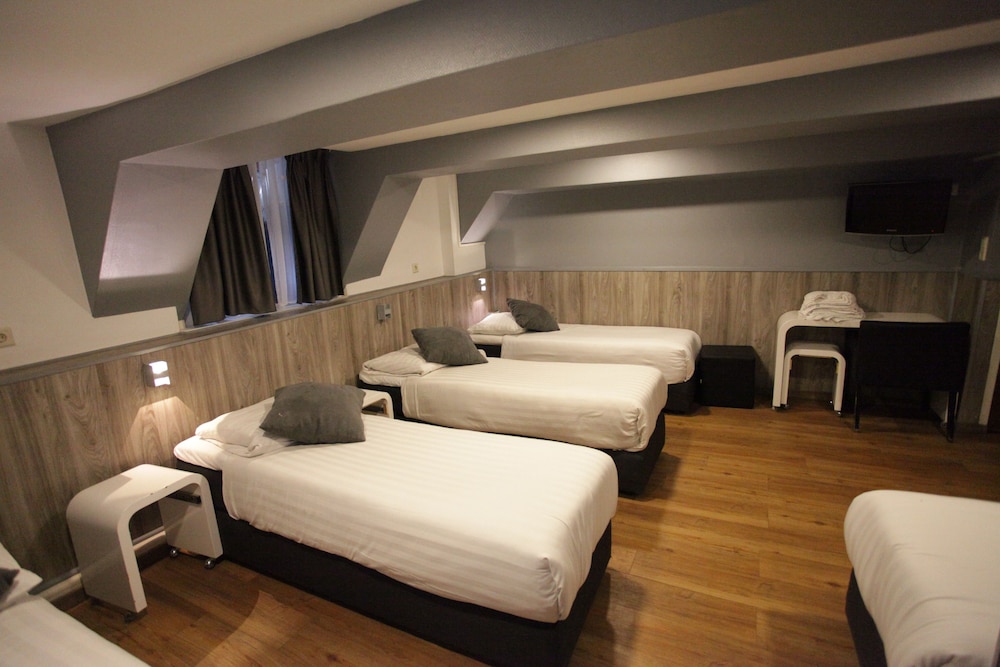 Travel Hotel Amsterdam 11/64