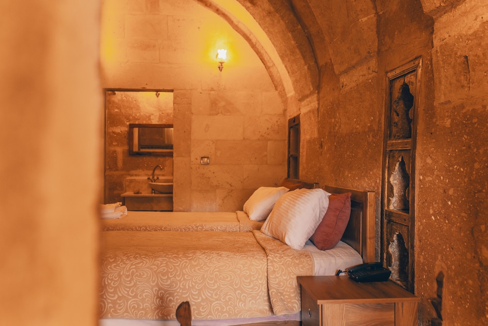 Zula Cave House 18/47