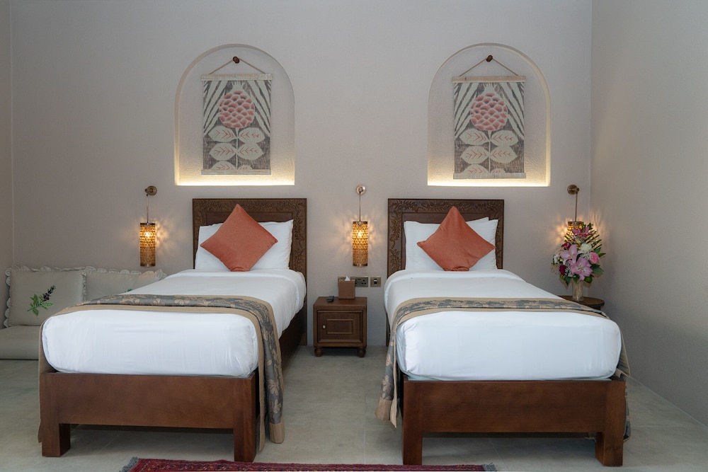 Nozol Al Rayaheen Sharjah Retreat 18/61