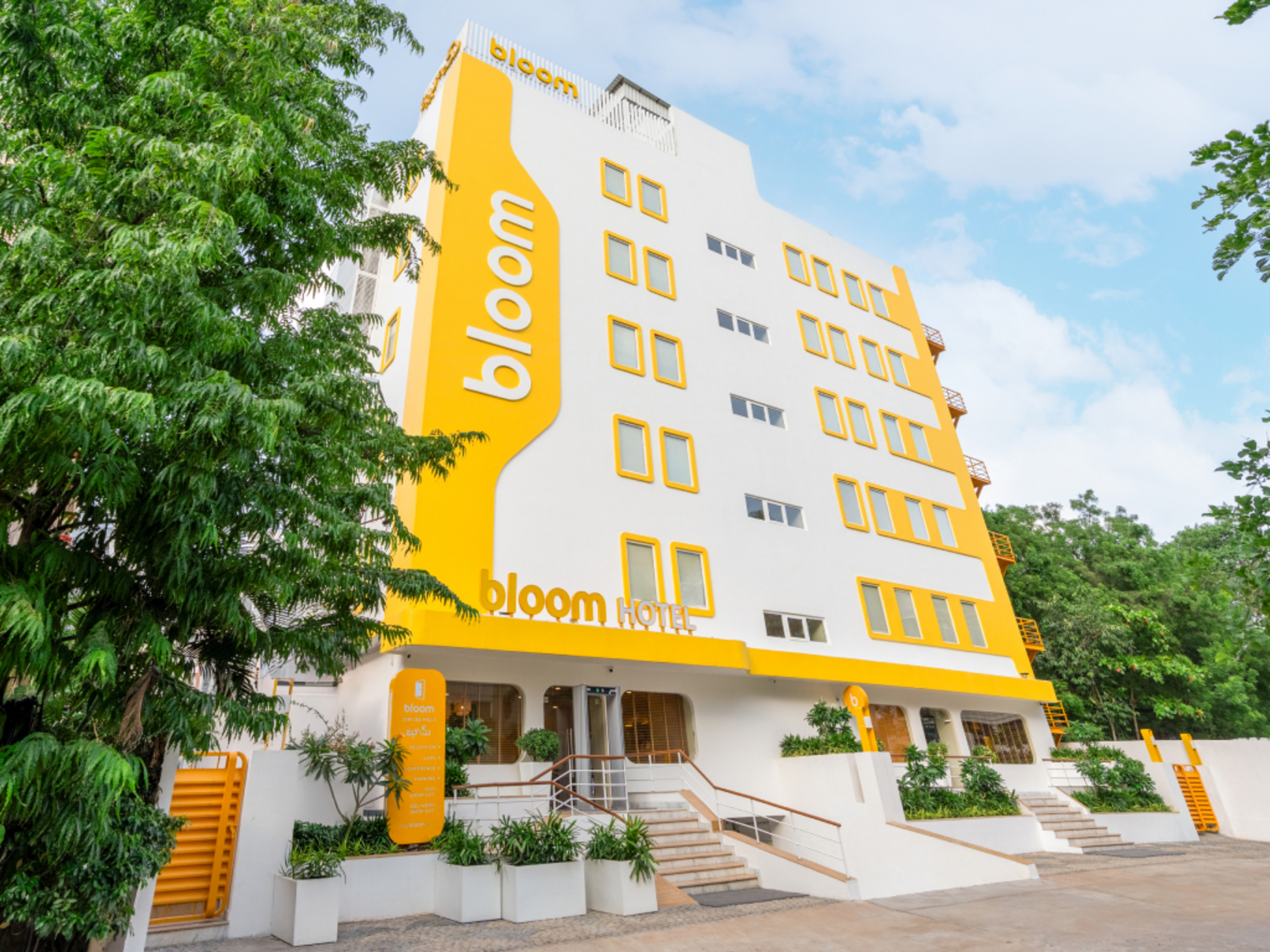 Bloom Hotel - Jubilee Hills 5/49