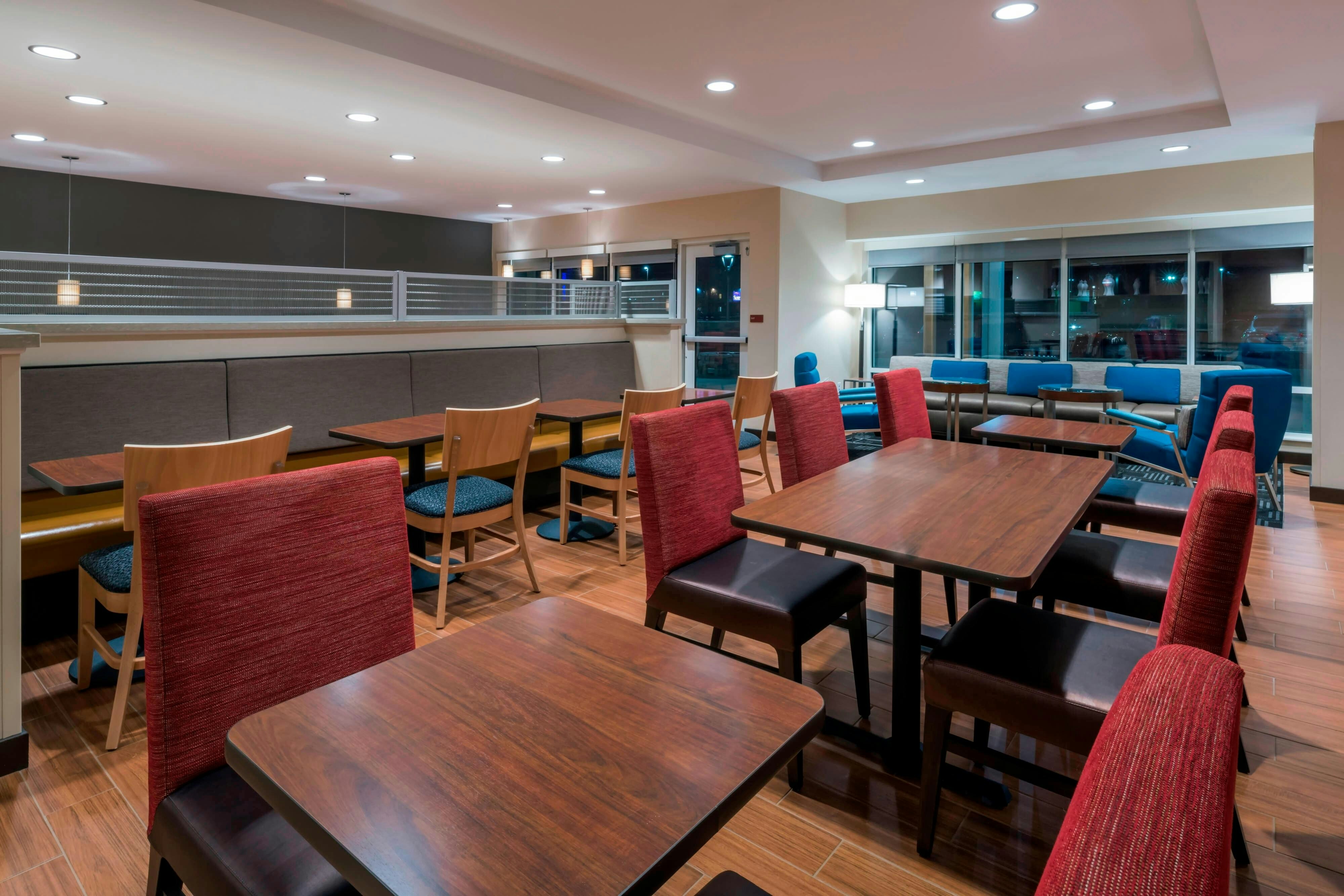 TownePlace Suites by Marriott Hays 37/52