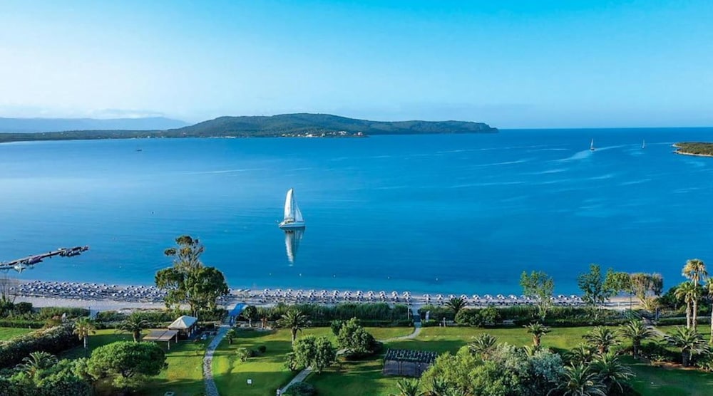 Hotel Baia di Conte 40/67