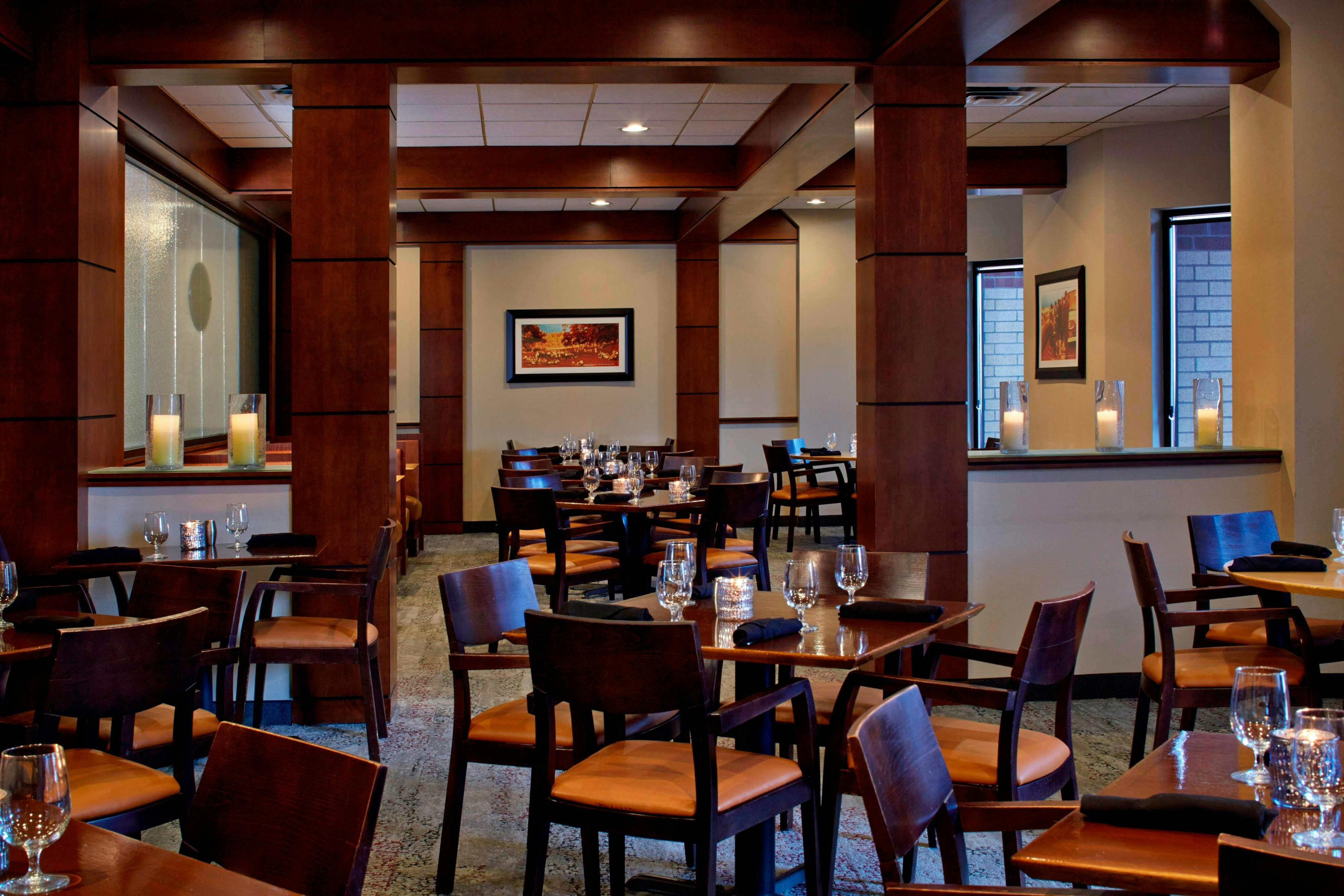 Courtyard By Marriott Bloomington By Mall Of America 26/38