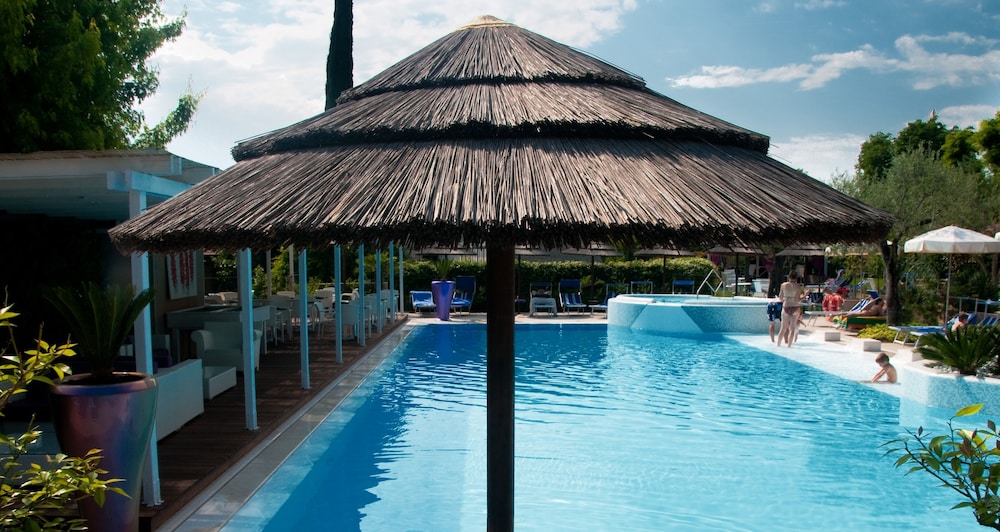Olivi Thermae And Natural Spa 51/60