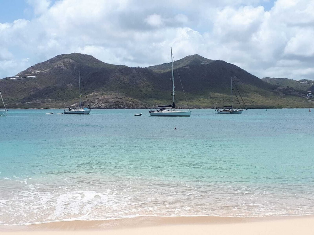 Ellen Bay Inn 31/50