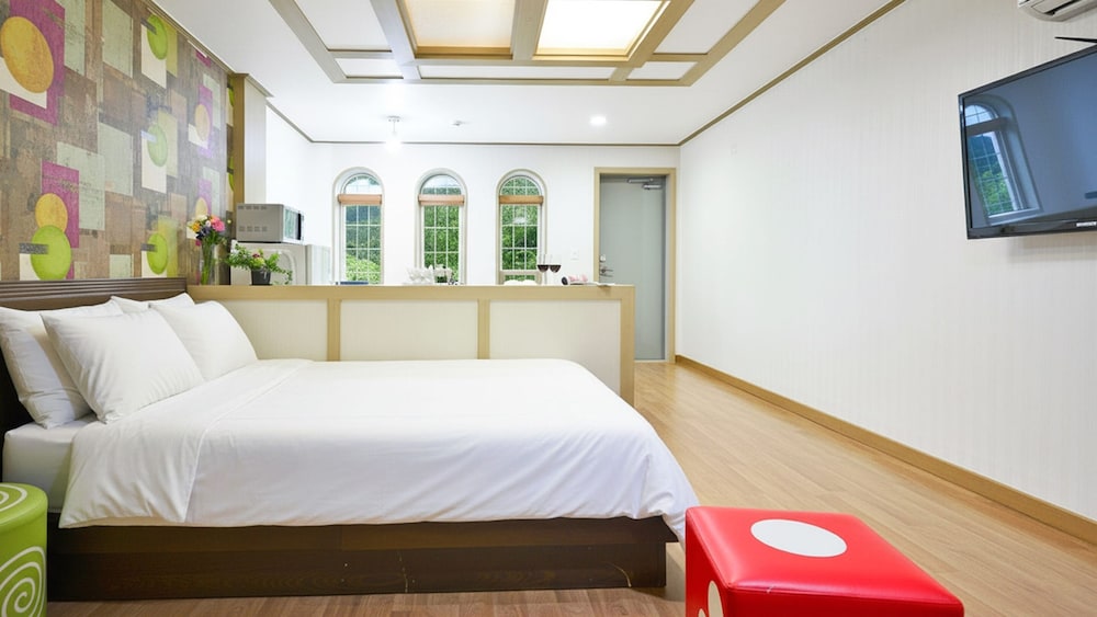 Tongyeong Makai O Pension 14/50