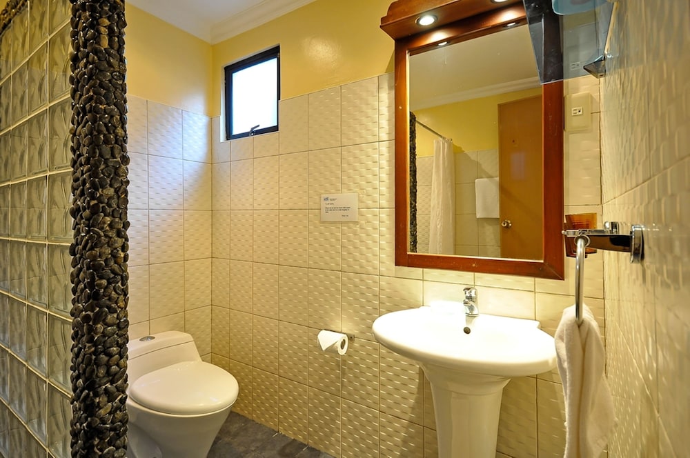 NIRVANA BEACH RESORT 50/50