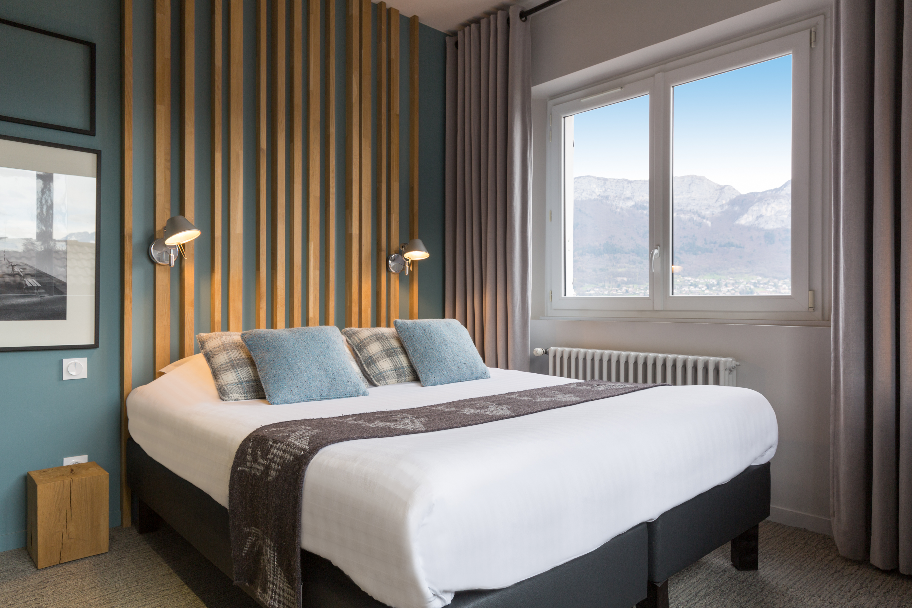 Superior, Double Bed, Lake View