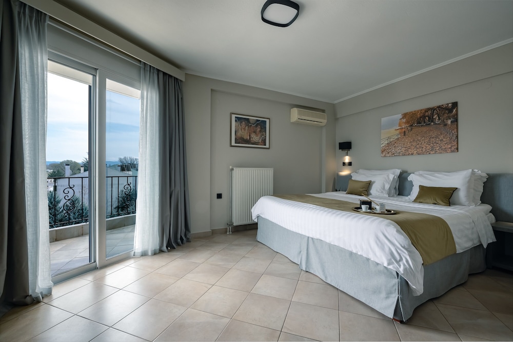 Akti Hotel 12/66
