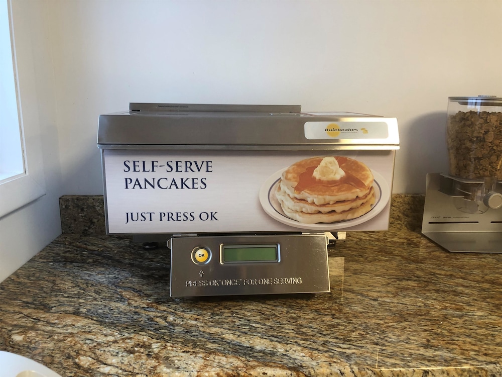 The SureStay Hotel by Best Western Presque Isle 14/42