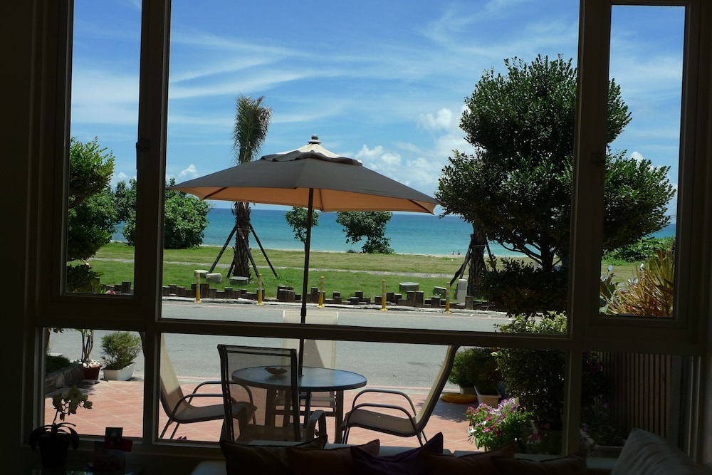 Lovesea 126 House Inn 41/44