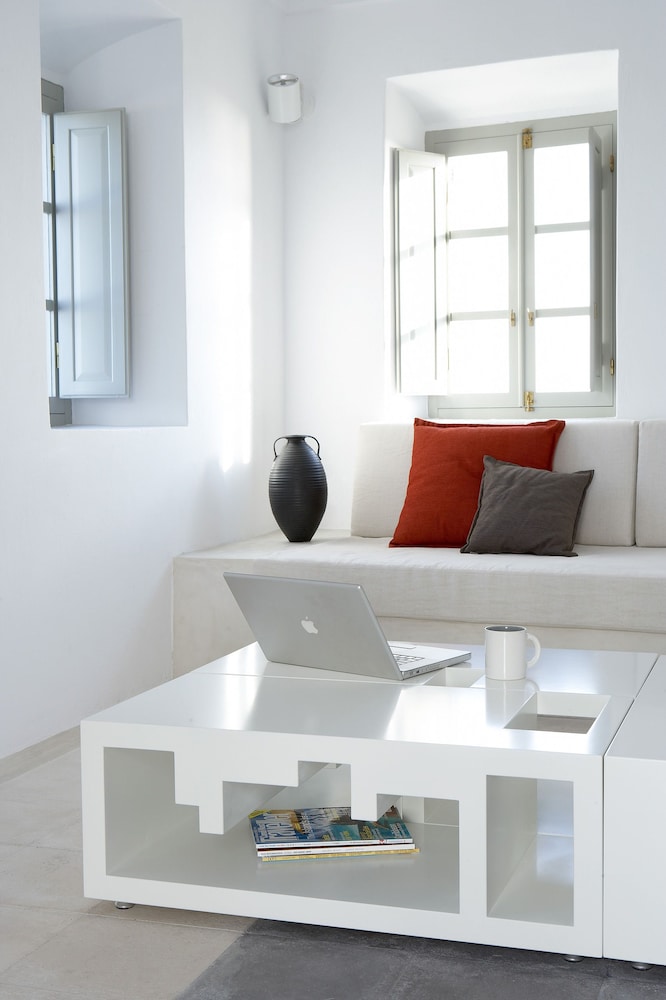 Villa Fabrica Santorini 34/36