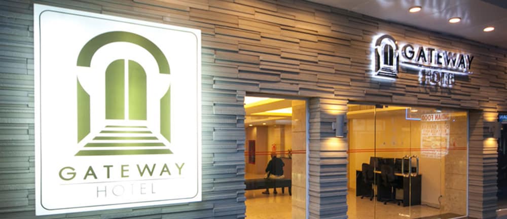 GATEWAY HOTEL 3/15