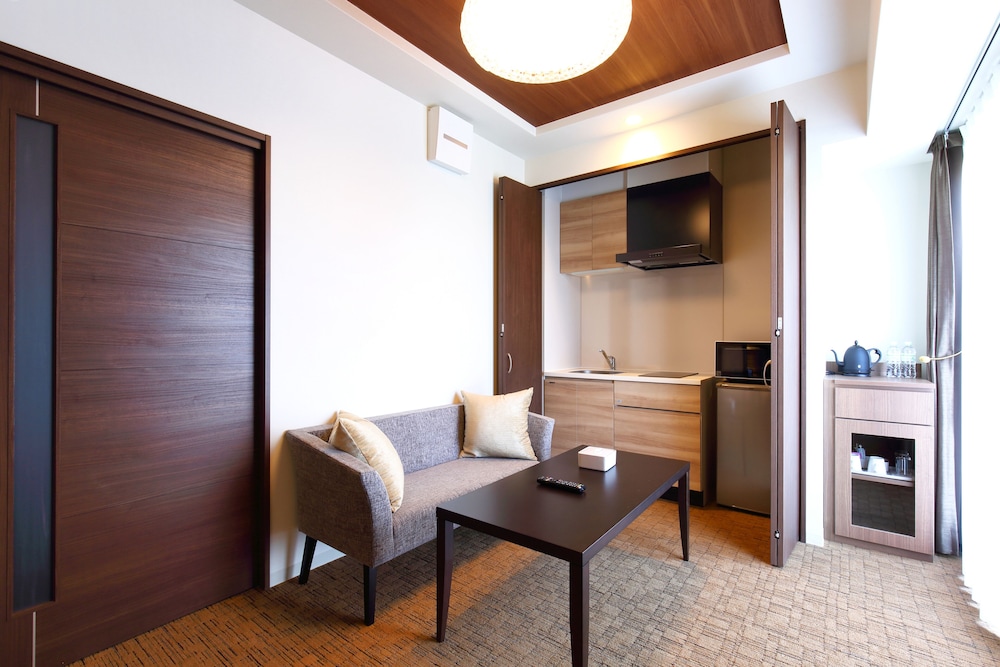 Luxcare Hotel Osaka 45/53