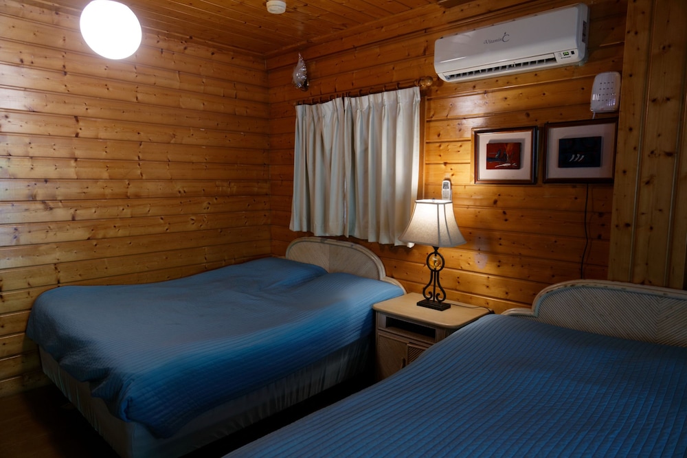 Sun Moon Lake Full House Resort 12/48