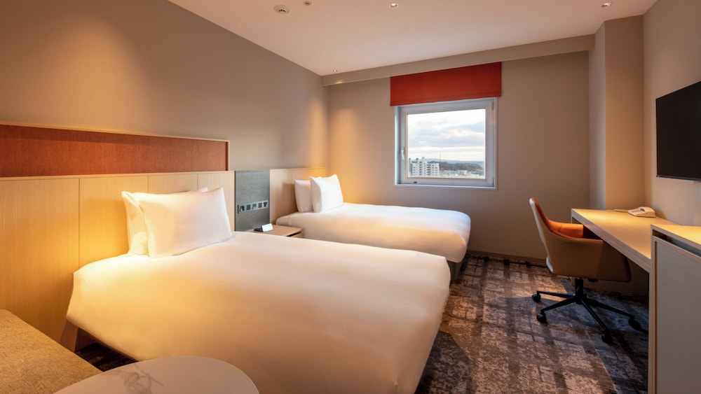 Standard, Twin Beds, Club Lounge Access