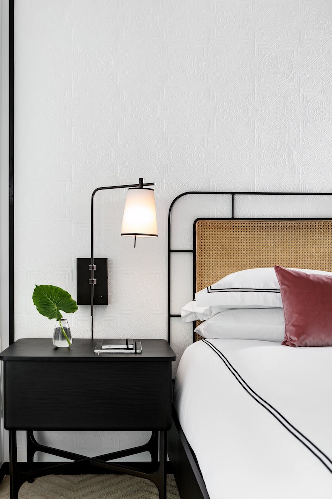 Kimpton Hotel Fontenot 17/79