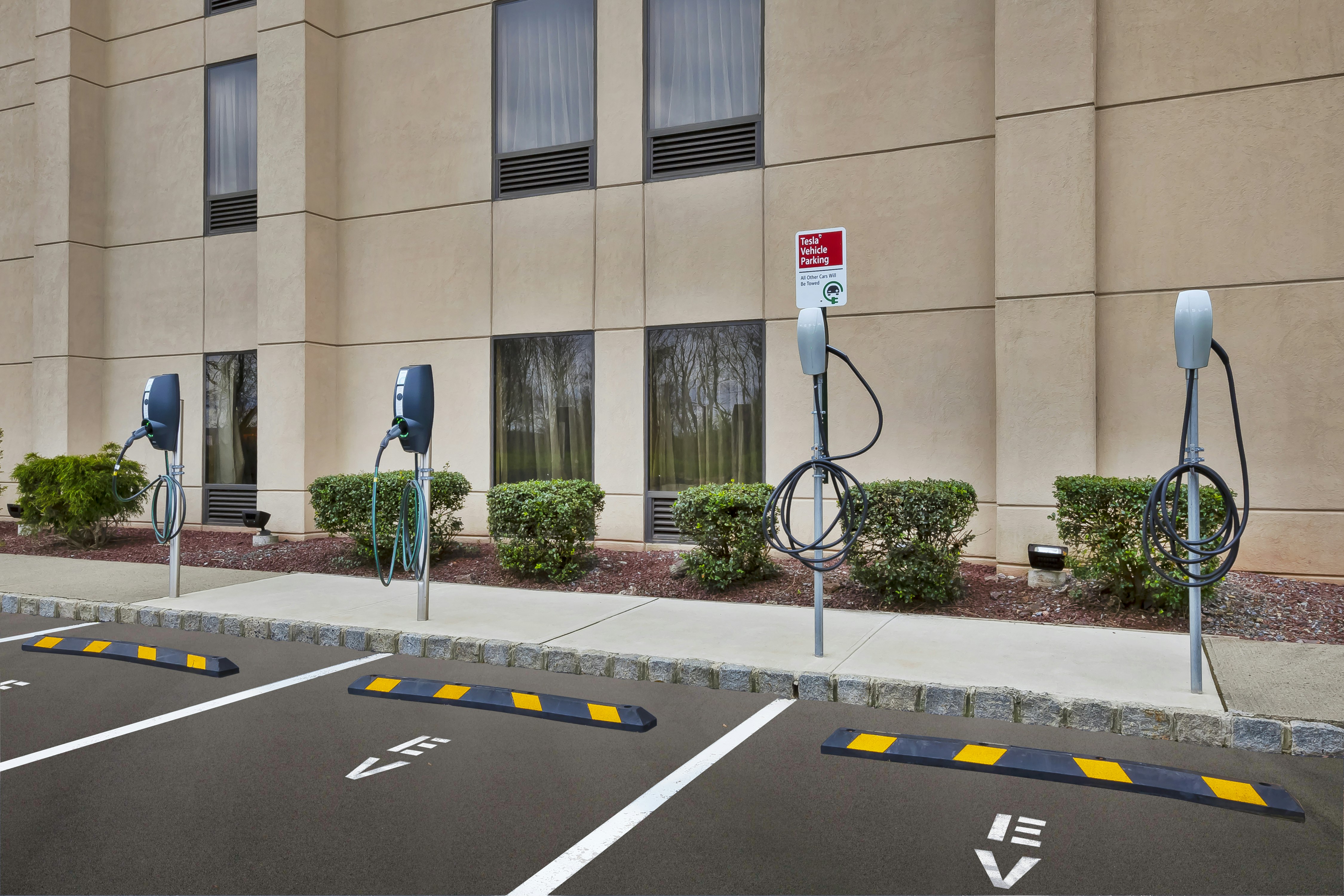 Hampton Inn Clinton, NJ 51/56