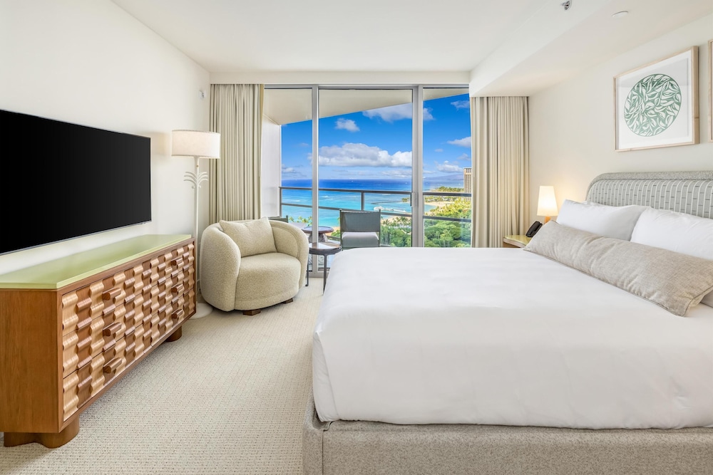 1 BEDROOM, RENOVATED, DELUXE, LUXURY, SUITE, CITY VIEW