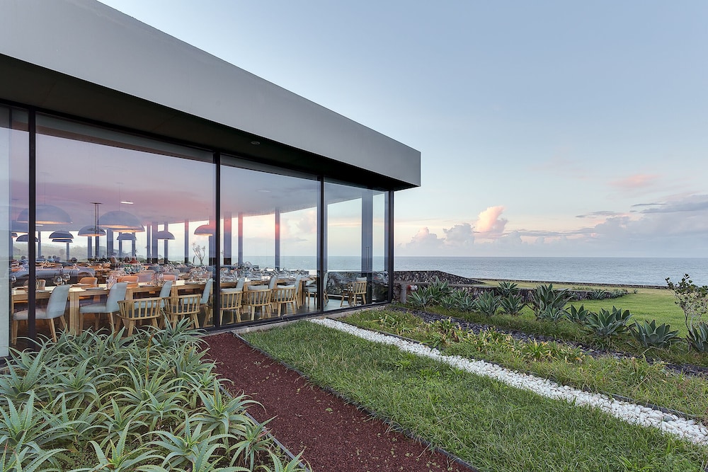 Pedras Do Mar Resort & Spa 56/60
